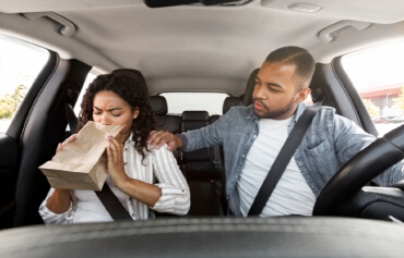 车内异味危机：网约车时代的健康保卫战—祖诺车用长效抗菌